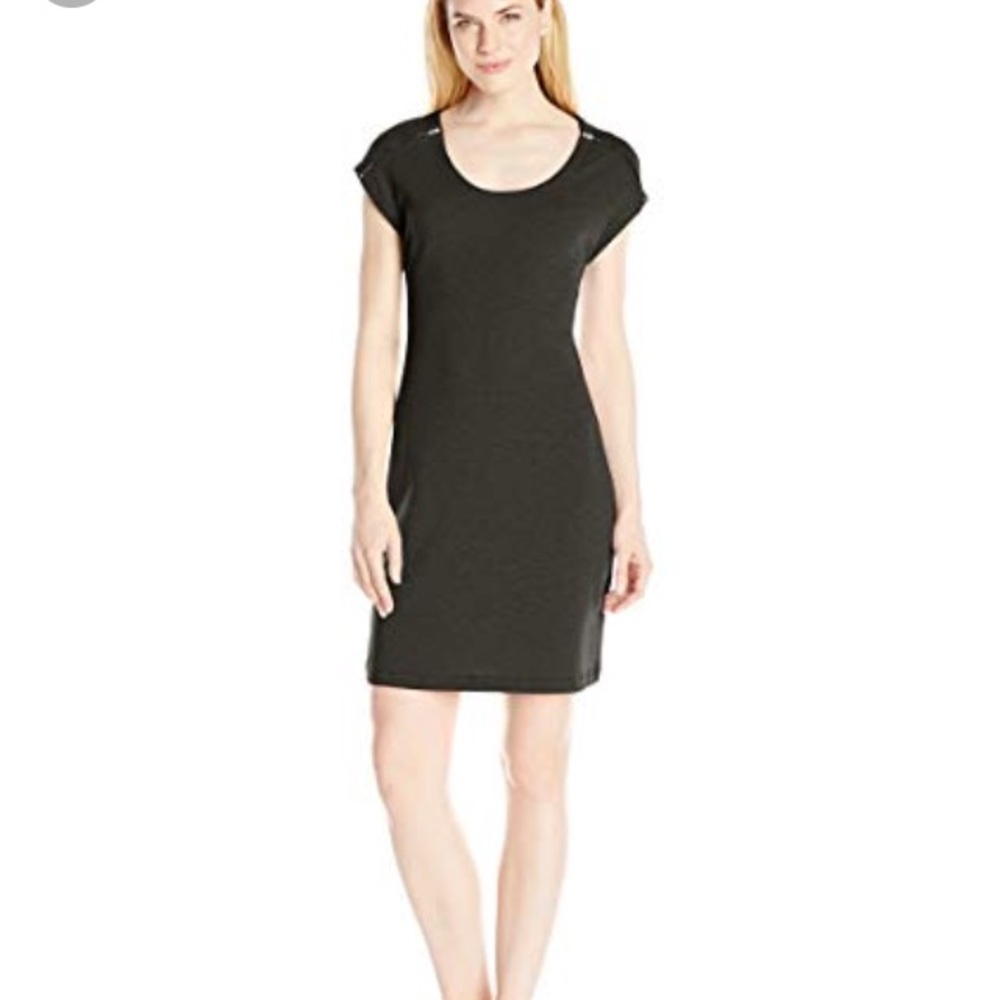 Lole Black Short Sleeve Scoop Neck Shift Dress